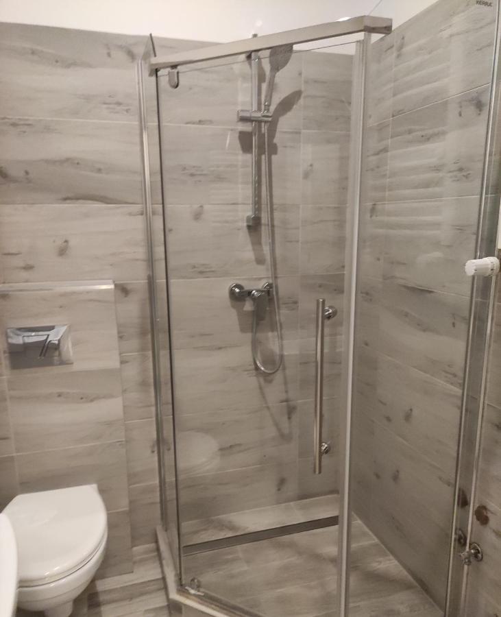 Sleepy3City Apartments 10 Lutego 23 그디니아 외부 사진