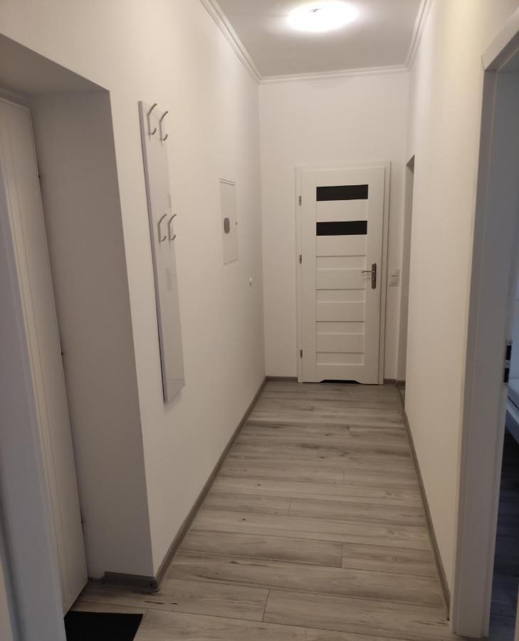 Sleepy3City Apartments 10 Lutego 23 그디니아 외부 사진