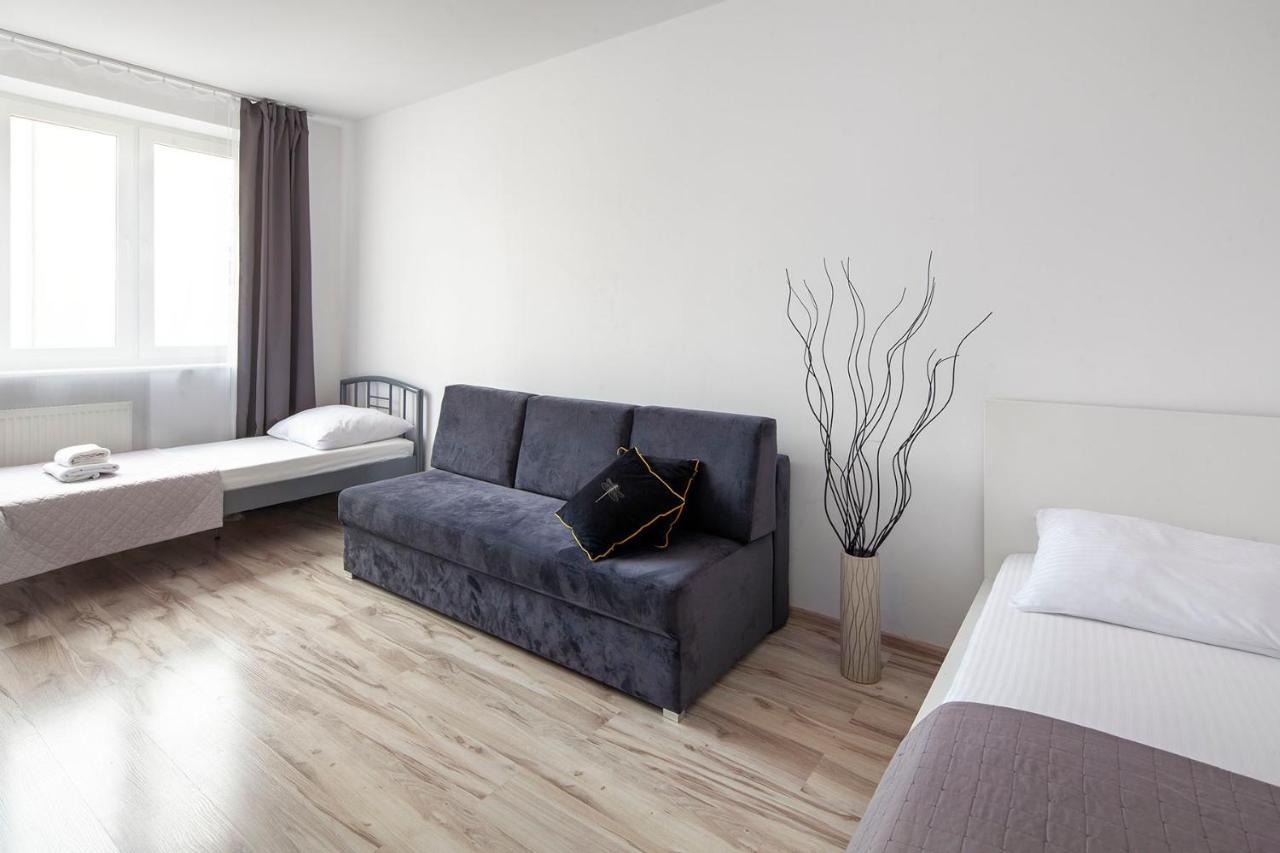 Sleepy3City Apartments 10 Lutego 23 그디니아 외부 사진