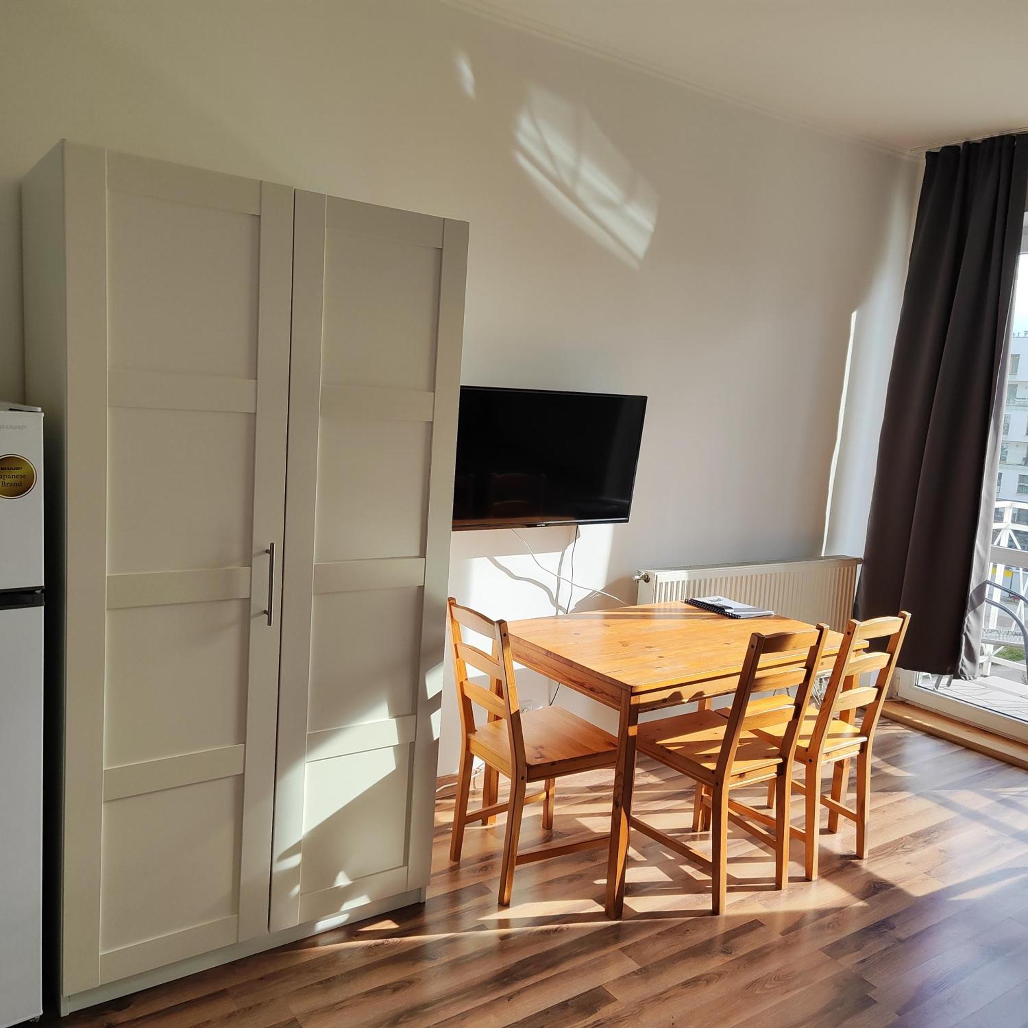 Sleepy3City Apartments 10 Lutego 23 그디니아 외부 사진
