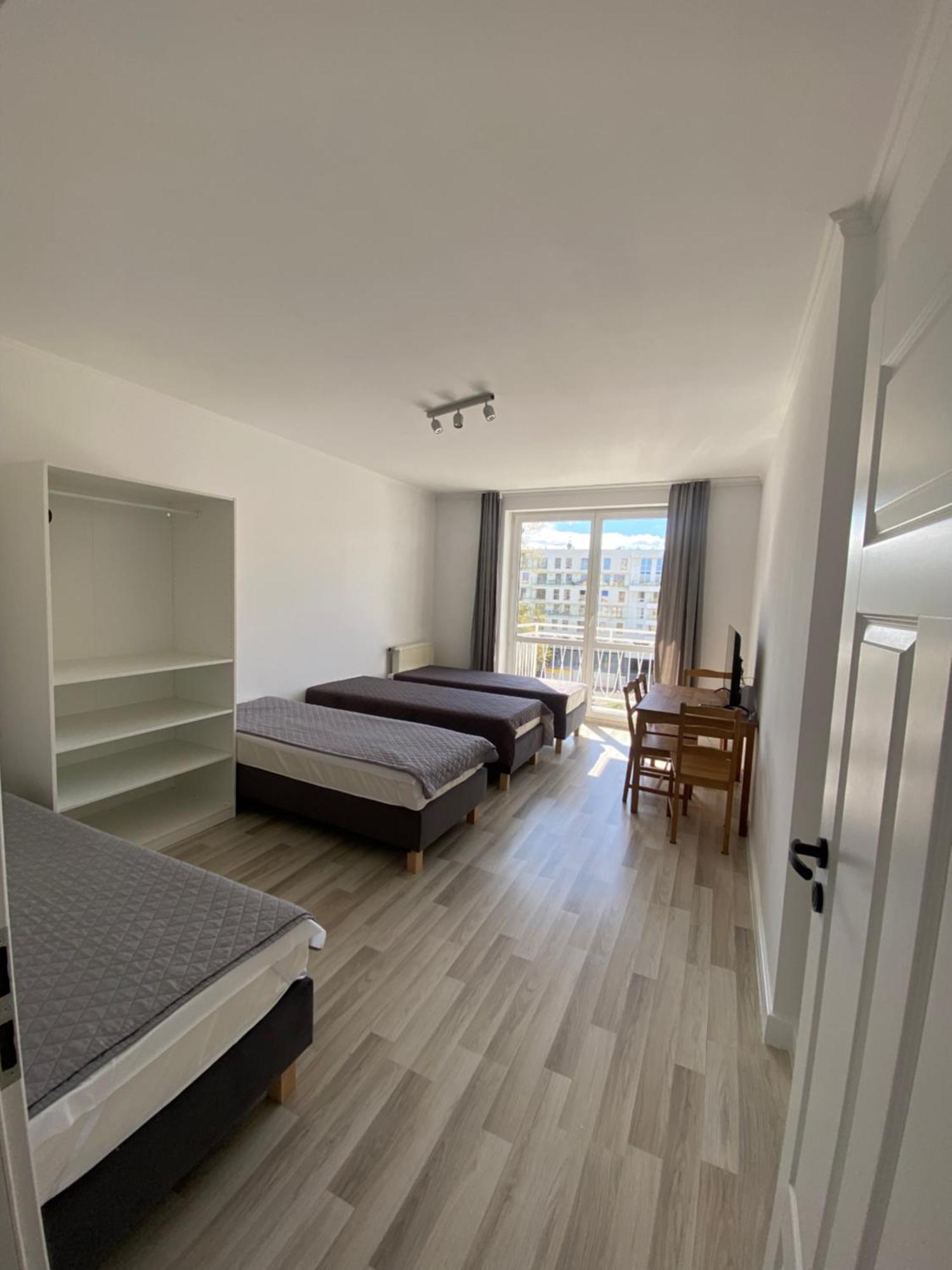 Sleepy3City Apartments 10 Lutego 23 그디니아 외부 사진