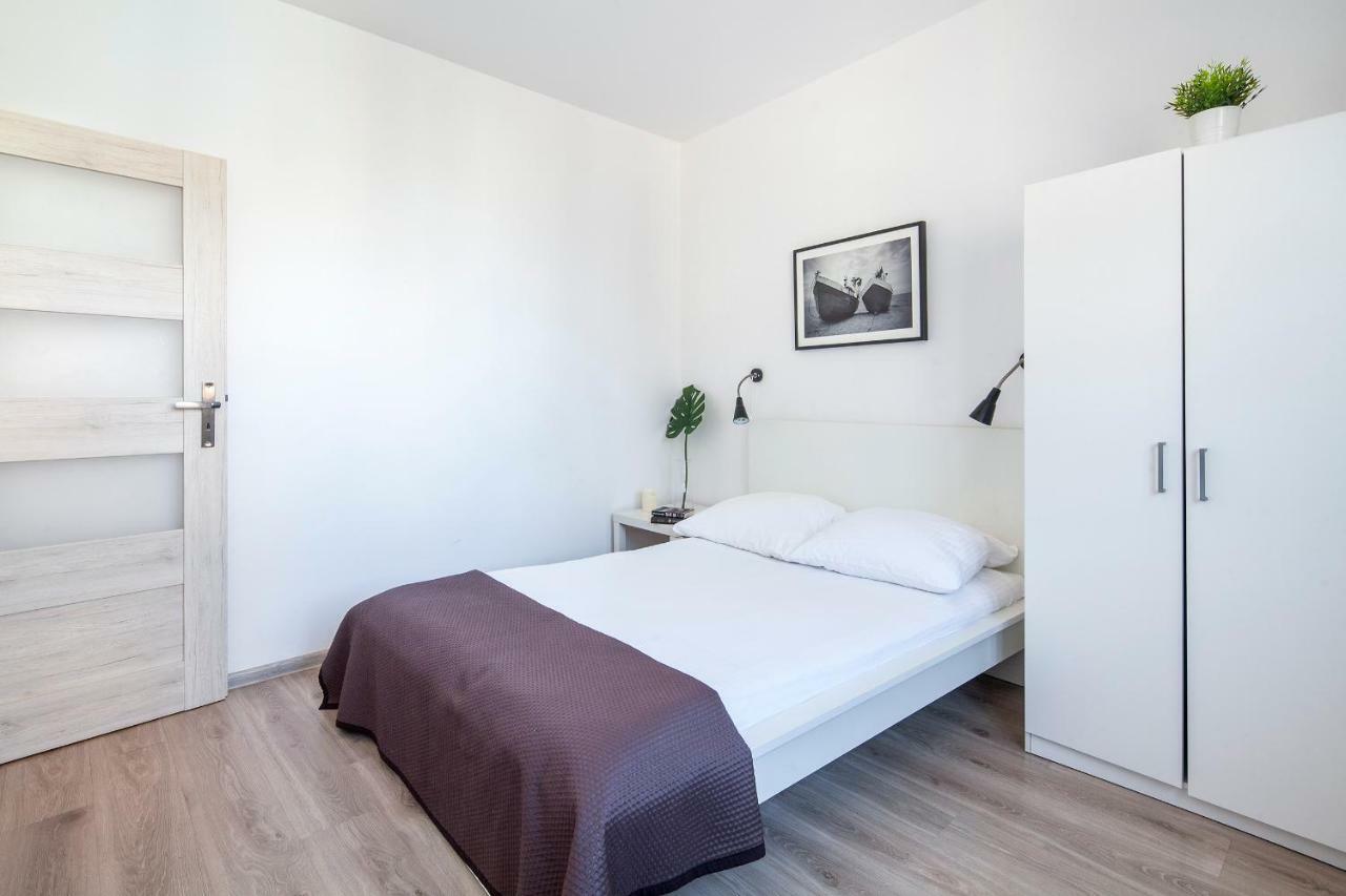 Sleepy3City Apartments 10 Lutego 23 그디니아 외부 사진